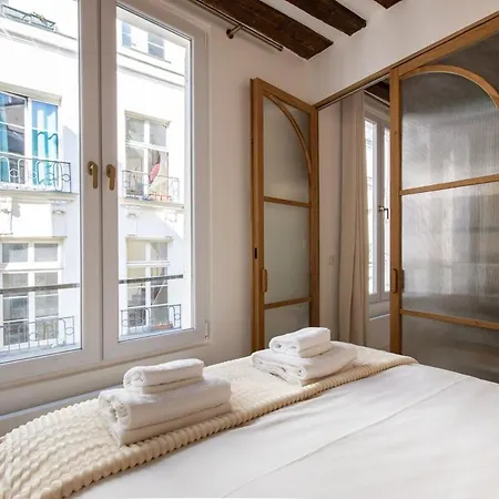 4#new 4 Personnes- Saint Germain Notre-dame Paris