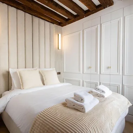 4#new 4 Personnes- Saint Germain Notre-dame * Paris